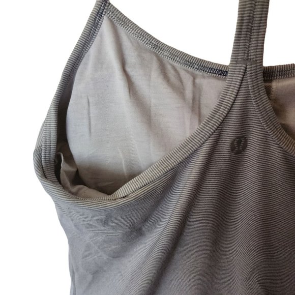 Lululemon Athletica Tank Top Size 6 Built in Bra Power Y Tank Luon Wee Stripe Gr - Picture 10 of 12
